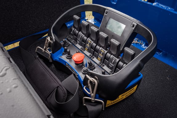 Skylift-Wireless_Controls-2-DSF0071 (1)